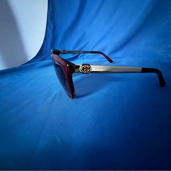 Gucci Black and Maroon Sunglasses - Picture 5 of 6